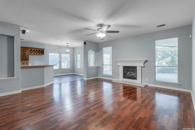 9116 Perdernales Rio, Helotes, TX 78023