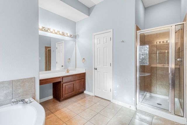 9116 Perdernales Rio, Helotes, TX 78023