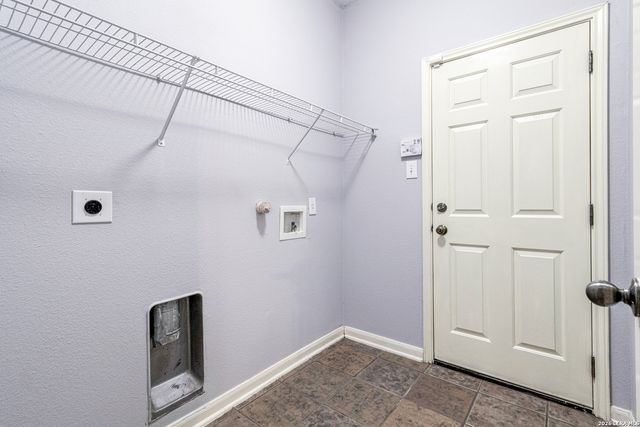 9116 Perdernales Rio, Helotes, TX 78023