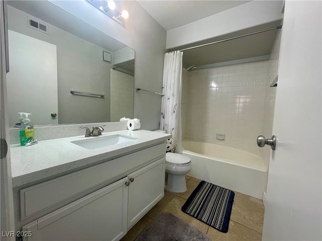 3450 Erva Street 248, Las Vegas, NV 89117