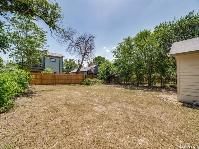 334 BANK ST, San Antonio, TX 78204