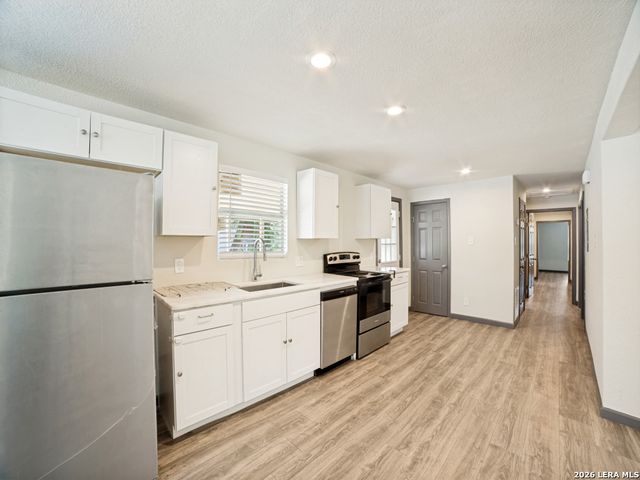 334 BANK ST, San Antonio, TX 78204