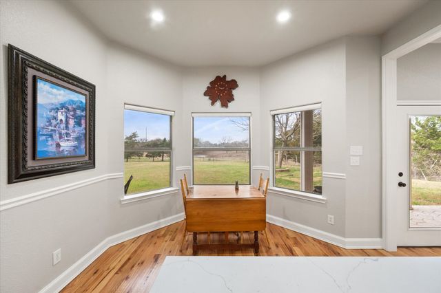 1765 N Mockingbird Lane, Midlothian, TX 76065