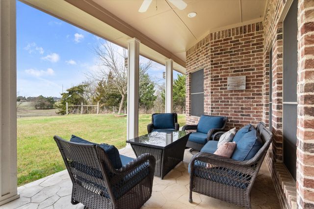 1765 N Mockingbird Lane, Midlothian, TX 76065