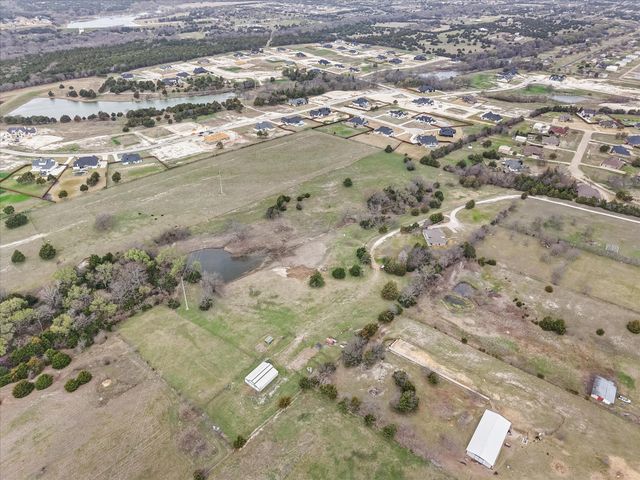1765 N Mockingbird Lane, Midlothian, TX 76065