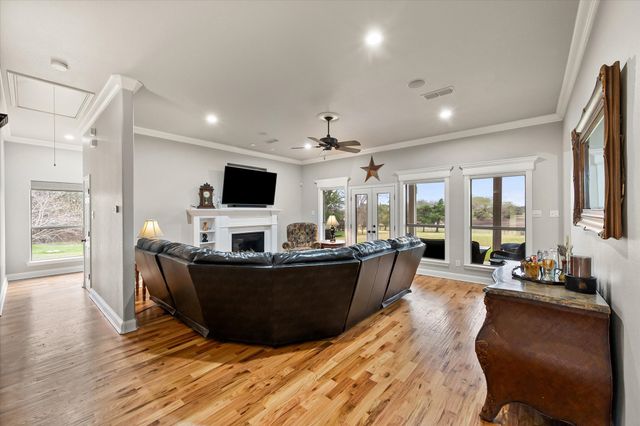 1765 N Mockingbird Lane, Midlothian, TX 76065