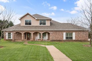 1765 N Mockingbird Lane, Midlothian, TX 76065
