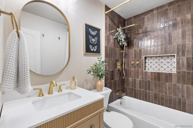 1460 Seacoast, Imperial Beach, CA 91932