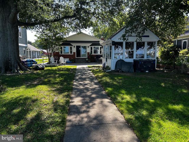 13202 CHERWIN, Baltimore, MD 21220