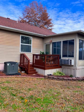 295 Arrowhead Circle, Rockaway Beach, MO 65740