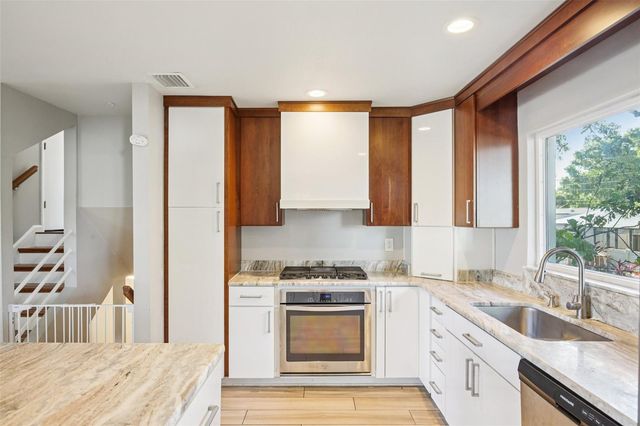 13764 86TH AVENUE, Seminole, FL 33776