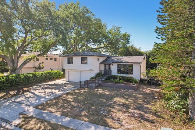 13764 86TH AVENUE, Seminole, FL 33776