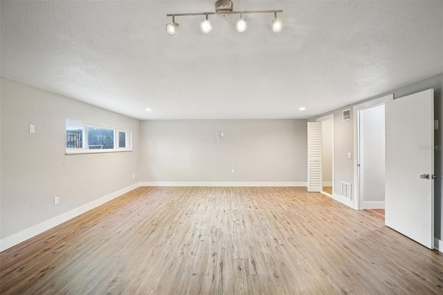 13764 86TH AVENUE, Seminole, FL 33776