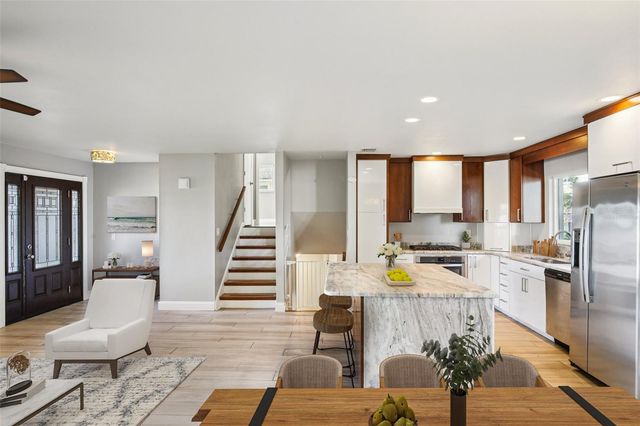 13764 86TH AVENUE, Seminole, FL 33776