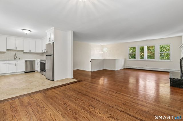 20 Thistle Lane, Greenwich, CT 06831