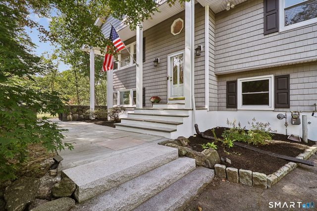 20 Thistle Lane, Greenwich, CT 06831