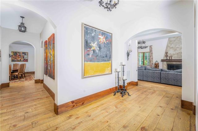 3118 W Roxboro Road NE, Atlanta, GA 30324