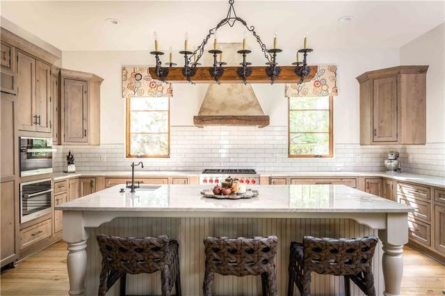 3118 W Roxboro Road NE, Atlanta, GA 30324