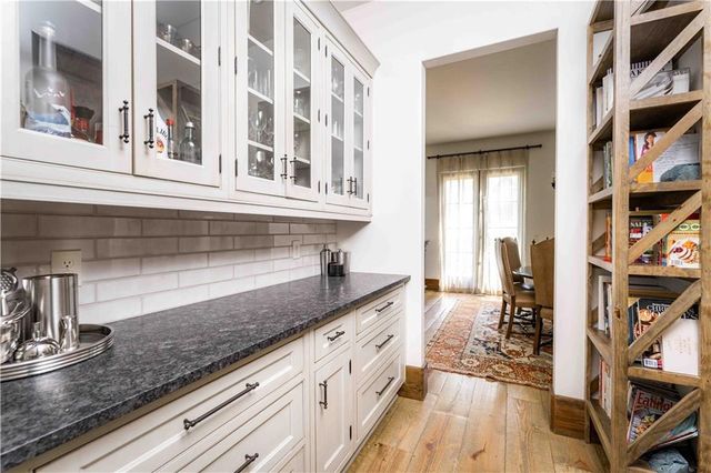3118 W Roxboro Road NE, Atlanta, GA 30324