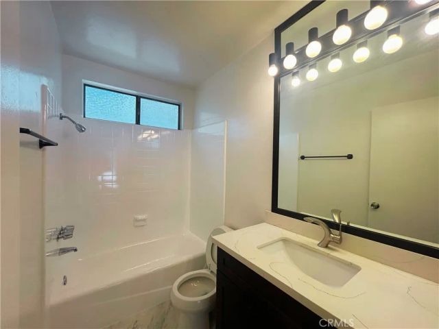 1522 S Centinela Ave 204, Los Angeles, CA 90025