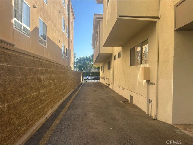 1522 S Centinela Ave 204, Los Angeles, CA 90025