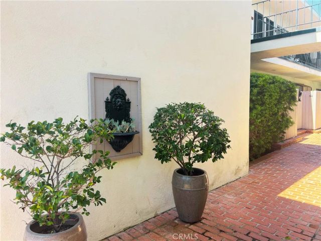 1522 S Centinela Ave 204, Los Angeles, CA 90025