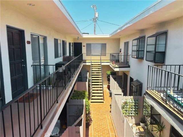 1522 S Centinela Ave 204, Los Angeles, CA 90025