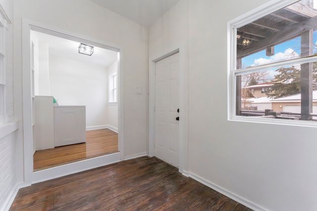 1027 N Harlem Avenue 1, Oak Park, IL 60302