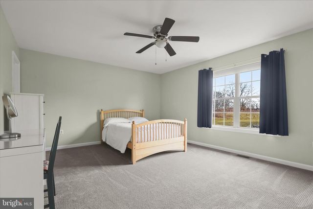 21 JOHNAMAC N, Littlestown, PA 17340