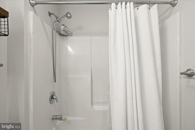 21 JOHNAMAC N, Littlestown, PA 17340