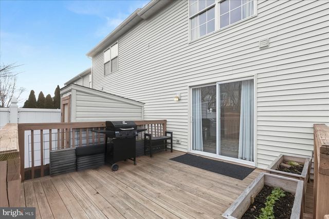 21 JOHNAMAC N, Littlestown, PA 17340