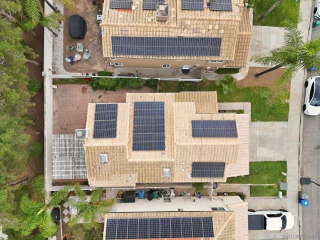 12233 Via Hacienda, El Cajon, CA 92019