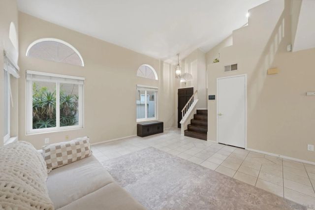 12233 Via Hacienda, El Cajon, CA 92019