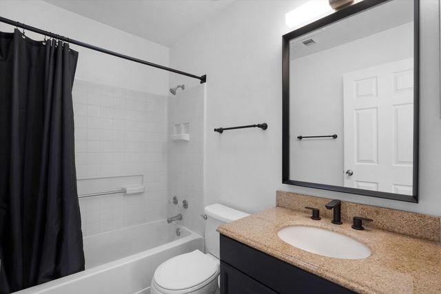 1075 Sand Dune Road NE, Rio Rancho, NM 87144