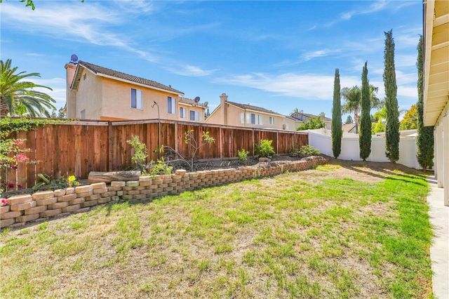 220 Suffolk, Corona, CA 92882