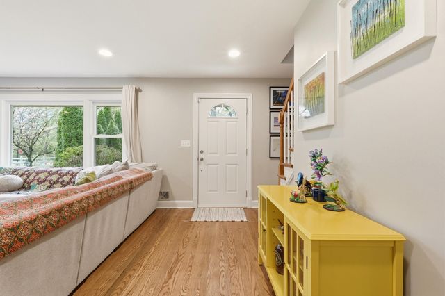 611 Rudy Lane, Louisville, KY 40207