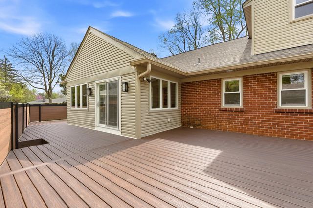 611 Rudy Lane, Louisville, KY 40207