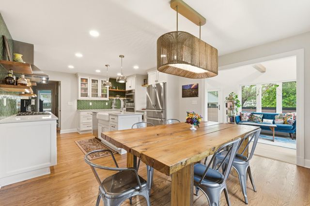 611 Rudy Lane, Louisville, KY 40207