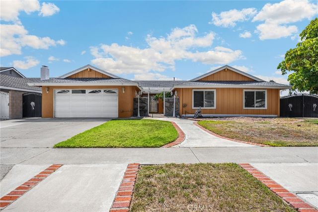 1545 La Salle Circle, Placentia, CA 92870