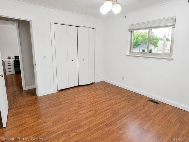 3621 Bates Drive, Sterling Heights, MI 48310