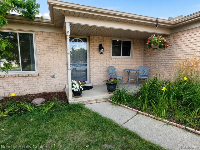 3621 Bates Drive, Sterling Heights, MI 48310