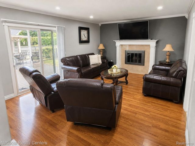 3621 Bates Drive, Sterling Heights, MI 48310