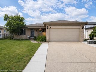 3621 Bates Drive, Sterling Heights, MI 48310