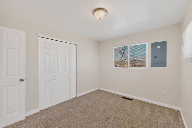 1305 Saint Street NE, Albuquerque, NM 87112