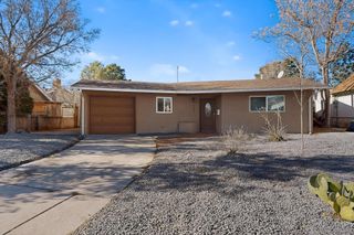 1305 Saint Street NE, Albuquerque, NM 87112
