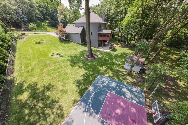 32 Riverbend Road, Montgomery, IL 60538