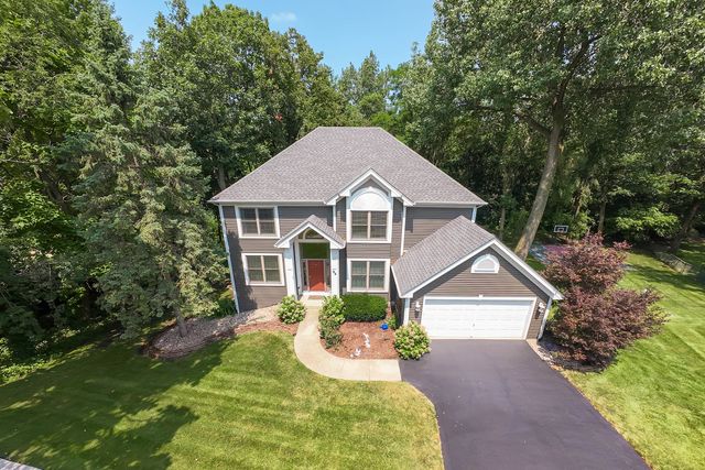 32 Riverbend Road, Montgomery, IL 60538