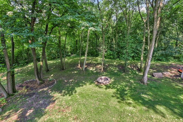 32 Riverbend Road, Montgomery, IL 60538
