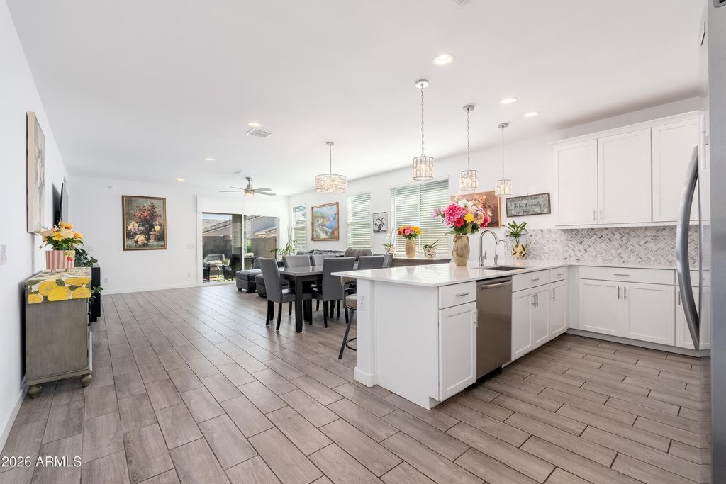 3317 E HAYFIELD Way, San Tan Valley, AZ 85140 — photo 5