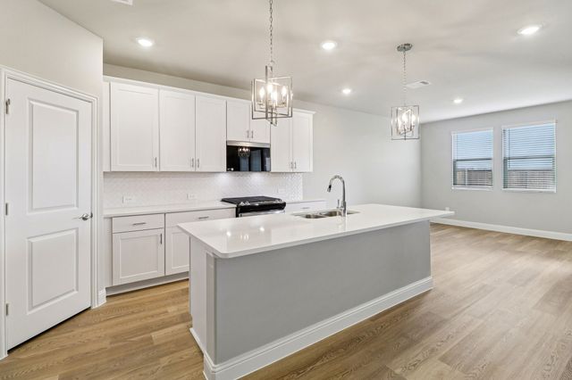 4034 Granbury Drive, Farmersville, TX 75442